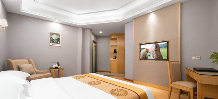 富屿初舍酒店(泸州江阳万诚国际中心店)图片