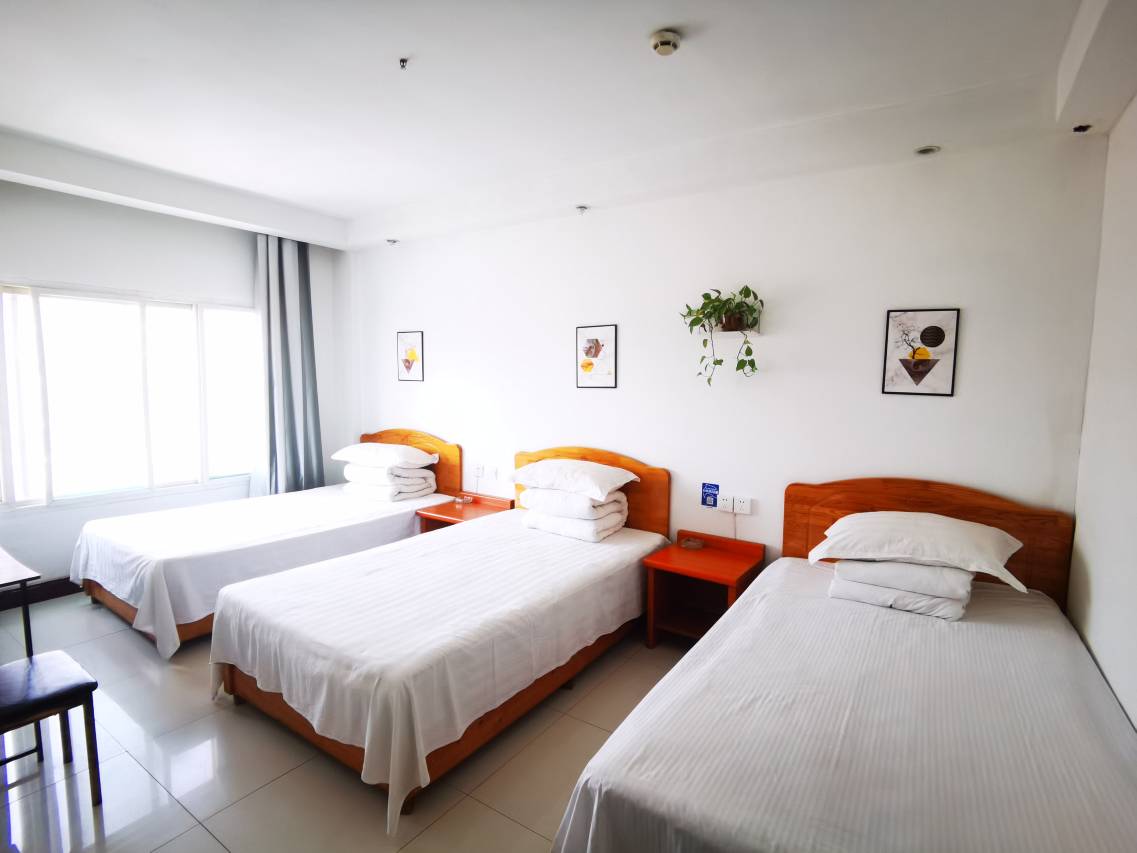 Z+馨山宾馆(齐河迎宾广场店)