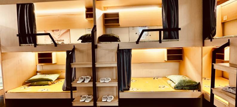 辽滇号·青年旅舍(桥港风情街店)图片