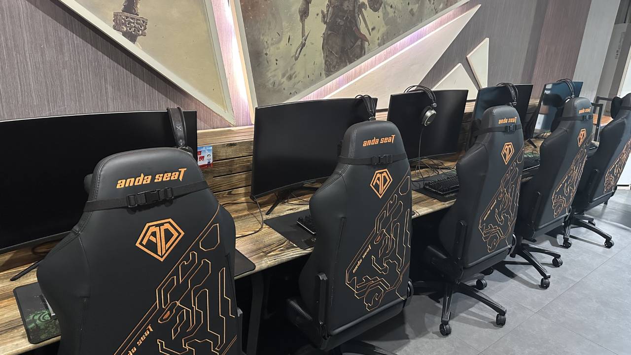 EHA电竞酒店(随州鹿鹤市场店)图片