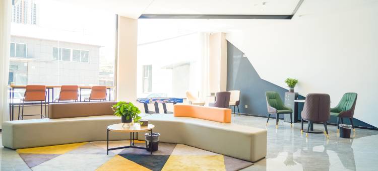 IU酒店(阳泉东站工程学院店)图片