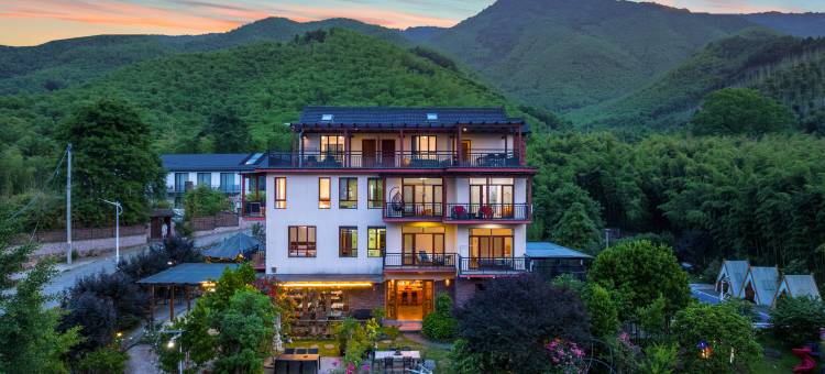 莫干山石宿·亲子溯溪休闲度假泳池民宿图片