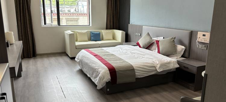 比如娜秀大酒店图片