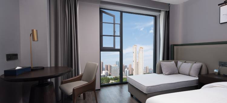 美豪酒店(信阳火车站市政府店)图片