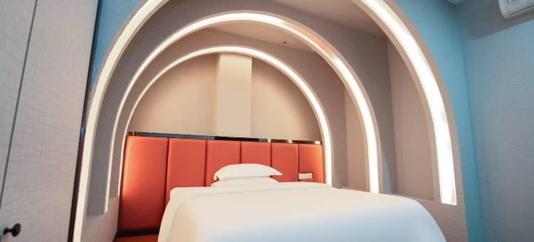 艺选酒店(中山东凤大顺时尚荟广场店)图片