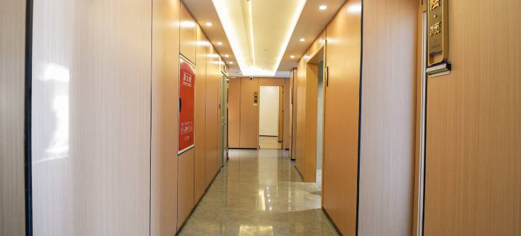 曼州世纪酒店(普格县螺髻山风景区店)图片