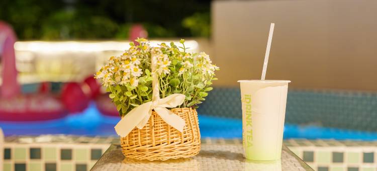 北海四季小筑·智能酒店(万达吾悦广场店)图片