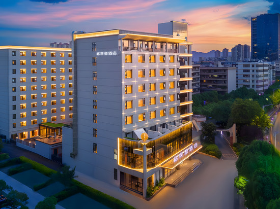 格莱登智慧酒店(岳阳楼区火车站店)