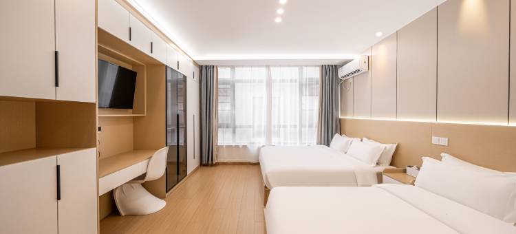 初心启程酒店(上海国际旅游度假区店)图片