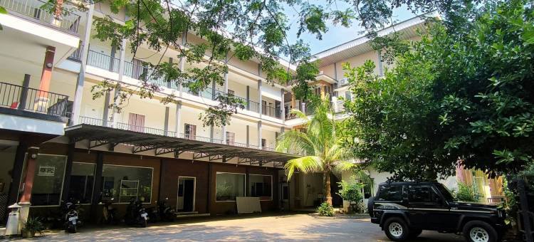 New Bandengan Beach Hotel图片