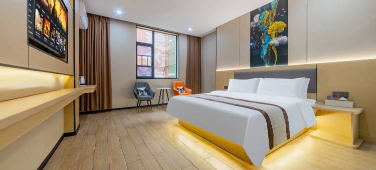 蓝山假日酒店(蓝山县市政广场店)图片