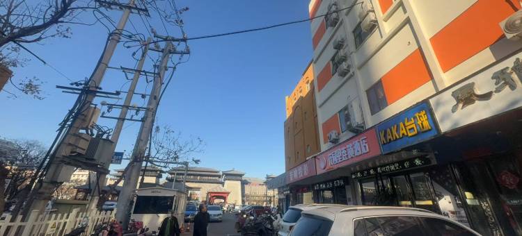 花园里连锁酒店(胖东来生活广场曹魏古城南门店)图片