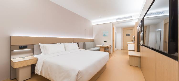 武汉江汉桥高空江景全季酒店图片