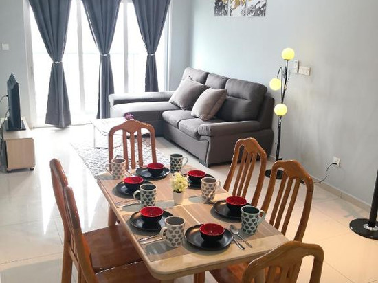 Residensi Pr1ma Kampung Paloh by Francis