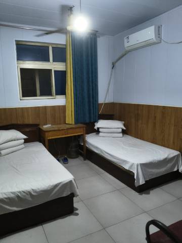 筱轩招待所(邯郸汽车站店)