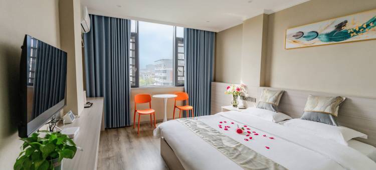 星源酒店(蕲春客运站中美购物广场店)图片