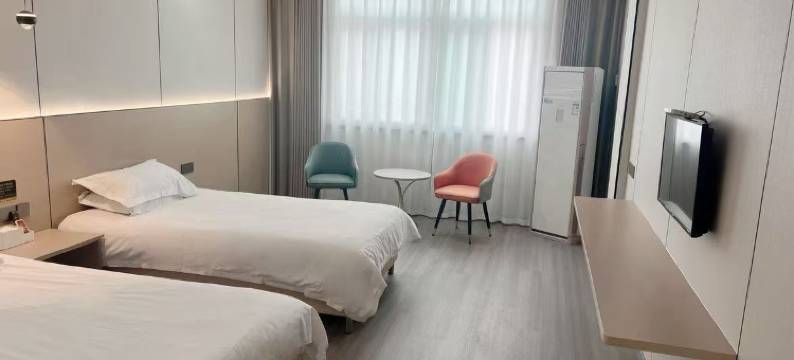 华生优选酒店(兴化吾悦广场店)图片