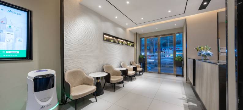 如家商旅酒店(济南经四路万达广场趵突泉北门店)图片