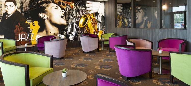 Roi Soleil Prestige Plaisir - St Quentin酒店(Hôtel Roi Soleil Prestige Plaisir - St Quentin)图片
