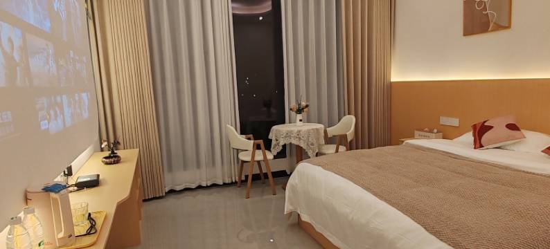 暮光河景民宿(杉木河夜漂景区大门店)图片