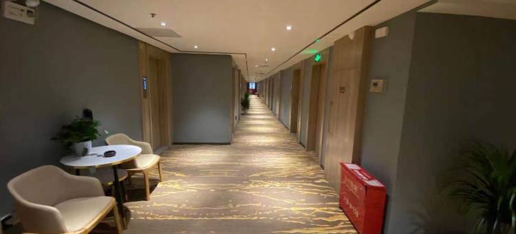 莫林精选酒店(长沙黄土岭地铁站店)图片