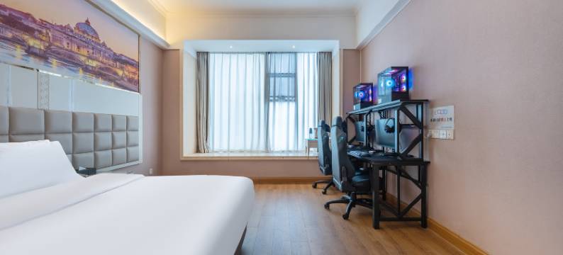 艺趣S电竞酒店(东莞万江店)图片