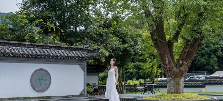 宣安度假酒店(泾县皖南川藏线月亮湾风景区店)图片