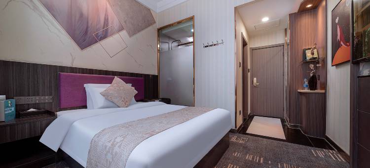 怡豪精品酒店(庆阳西峰小什字店)图片