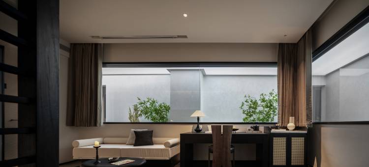 敦煌阿古拉设计师景观酒店(沙洲夜市店)图片