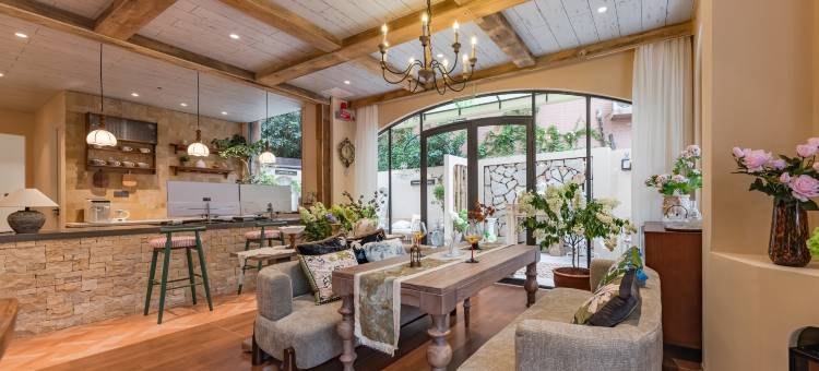 泉州·椿见｜SouthernFranceEstate摄影师民宿(西街开元寺店)图片