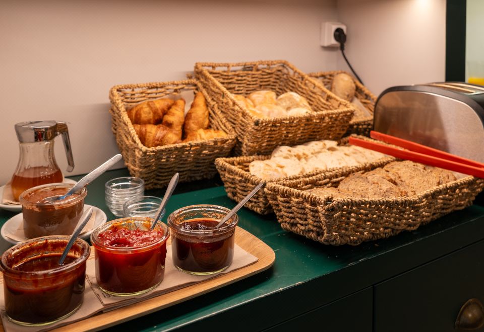 Casa do Bairro by Shiadu Hotel Overview