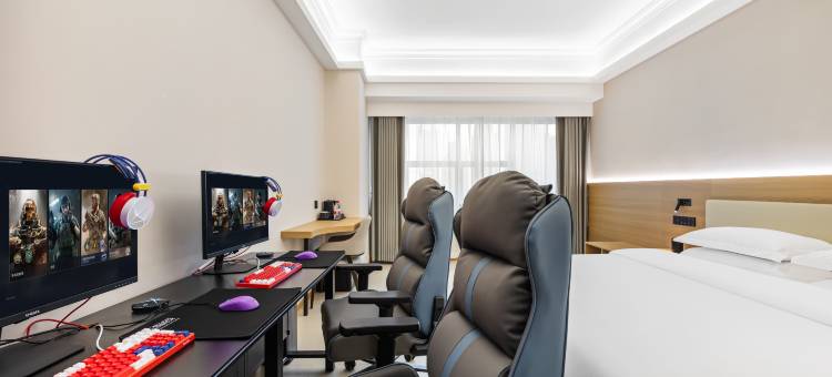 Skyline电竞民宿(常州南大街吾悦广场店)图片