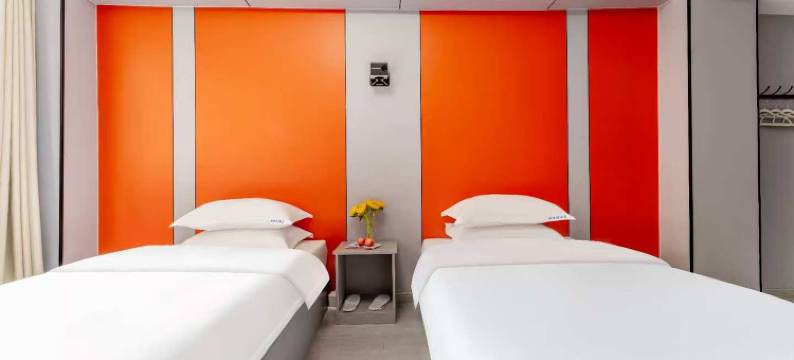 新里程酒店(天人中学店)图片