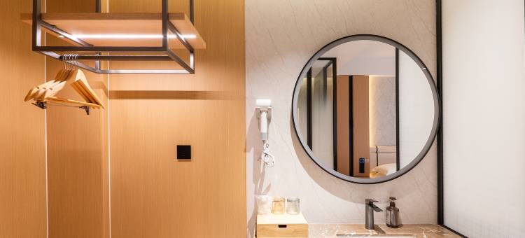 春华秋月酒店(鄂州南浦路银泰店)图片