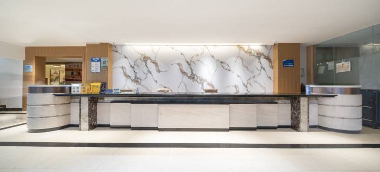 漫州国际酒店(南江店)图片