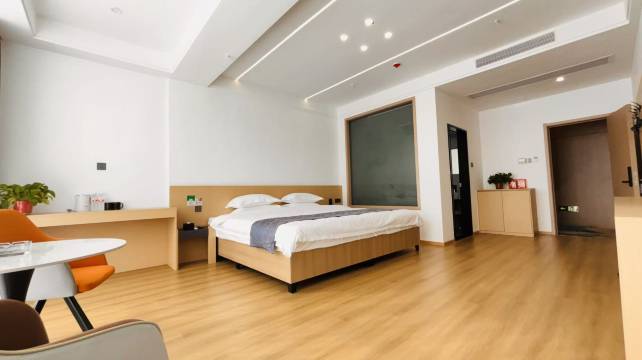 UP华驿智旅酒店(吕梁柳林县穆村镇店)