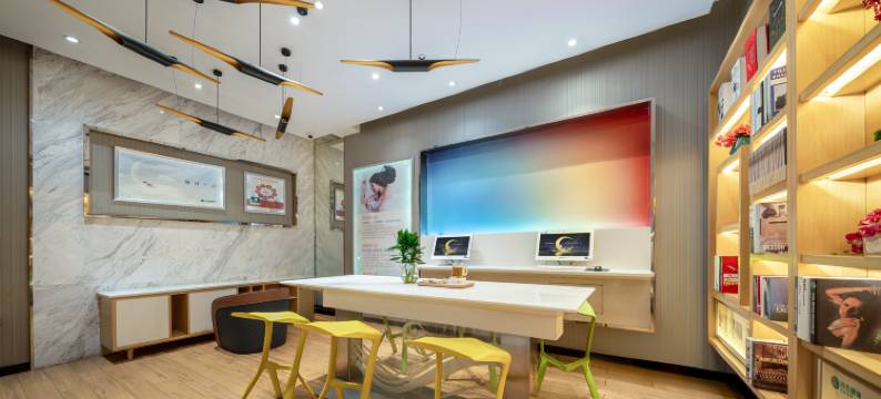 城市便捷酒店(南宁朝阳广场地铁站三街两巷店)图片