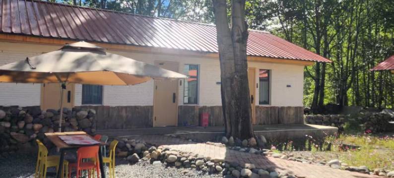 康定·乡舍｜Breathing·EtherealReverie伴山伴月居(新都桥店)图片