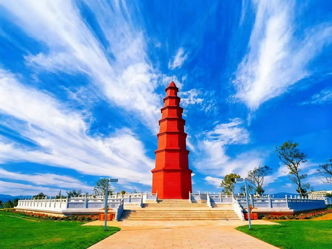 金达酒店|TRANQUILELEGANCE·KINGDA(玉溪万达广场淘宝街夜市店)