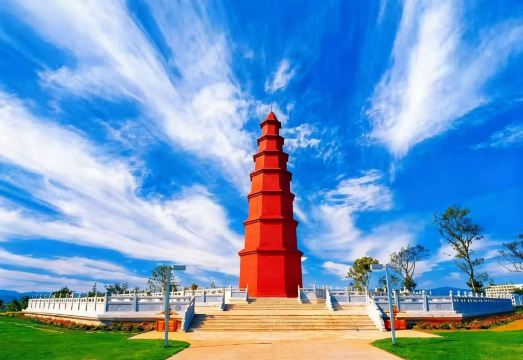 金达酒店｜TRANQUILELEGANCE·KINGDA（玉溪万达广场淘宝街夜市店）外景图