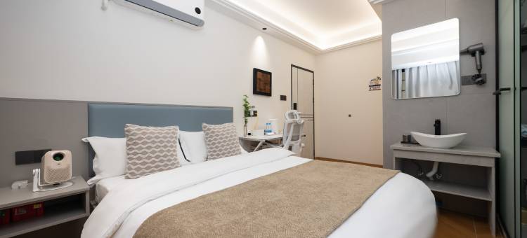 朵莉亚民宿(漳州站龙江新苑店)图片