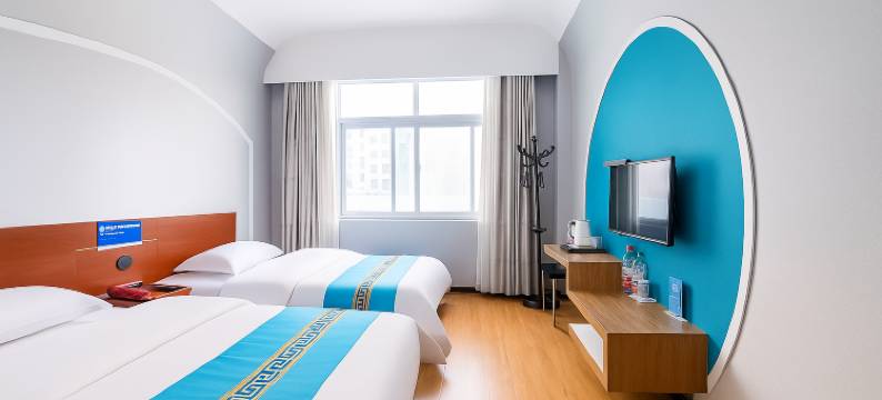 南阳水视界风尚酒店(高新万德隆店)图片