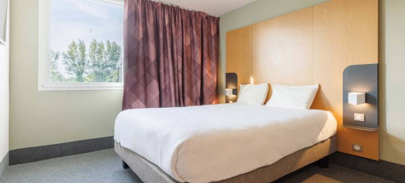 里永克莱蒙特费朗酒店(B&B Hôtel Clermont Ferrand Nord Riom)图片