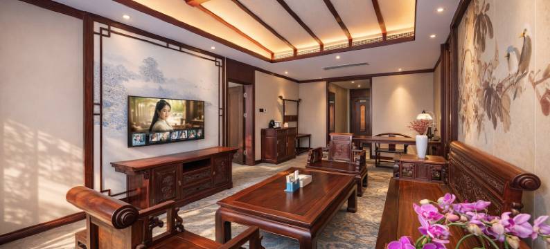 斯际驿辰·明清古典美学·宫廷Designer酒店(兴义万峰林机场店)图片