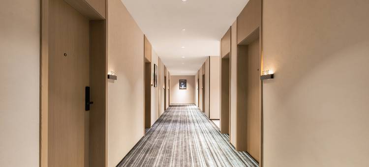 雷神电竞酒店(雁南公园店)图片