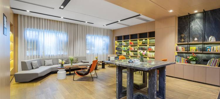 宜尚PLUS酒店(重庆李子坝两路口地铁站店)图片