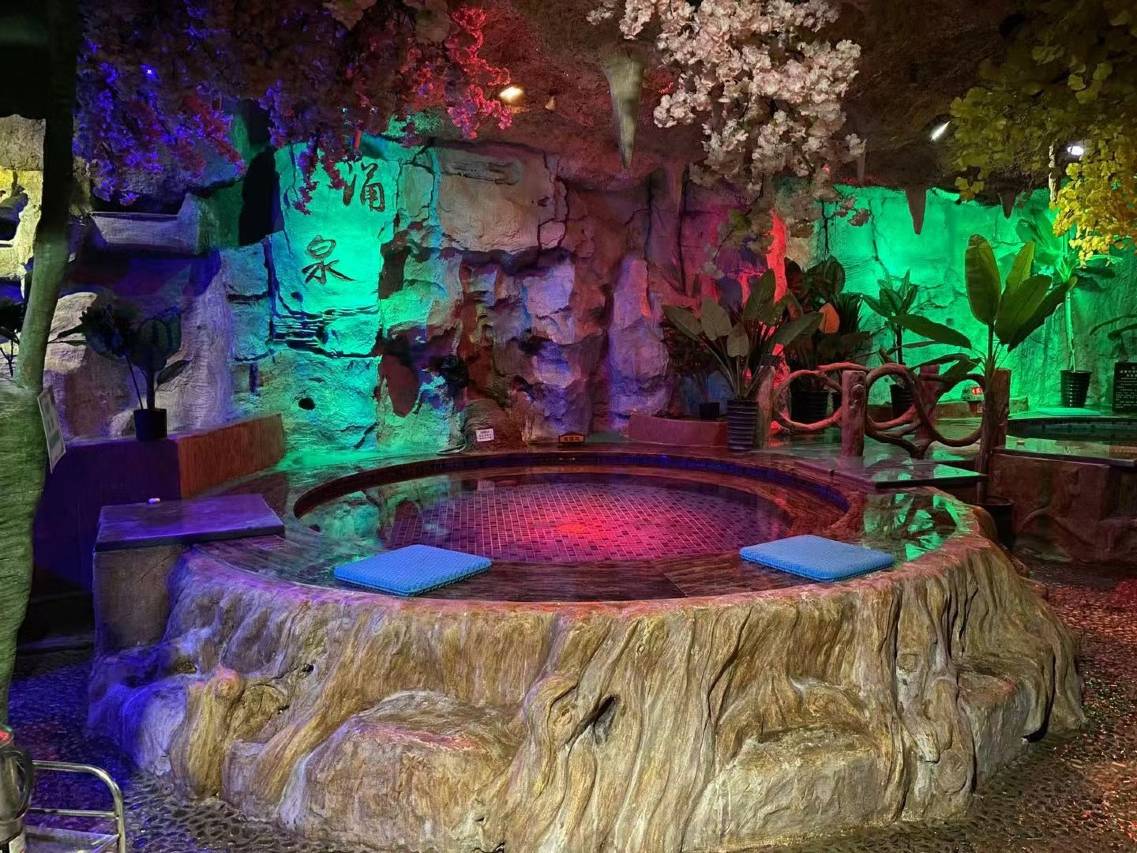 鑫海湾酒店(赤峰高铁站万达广场店)图片