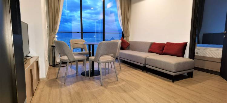 贝斯LLX公寓(LLX Apartments at the Base Condo)图片