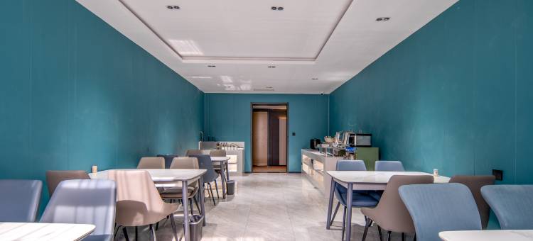 灰鲸智能酒店(安国市邮政局药都北大街店)图片