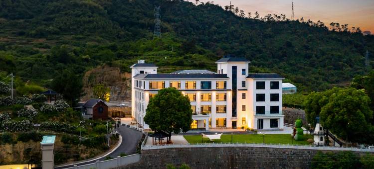 花筑·漫山红庄园图片